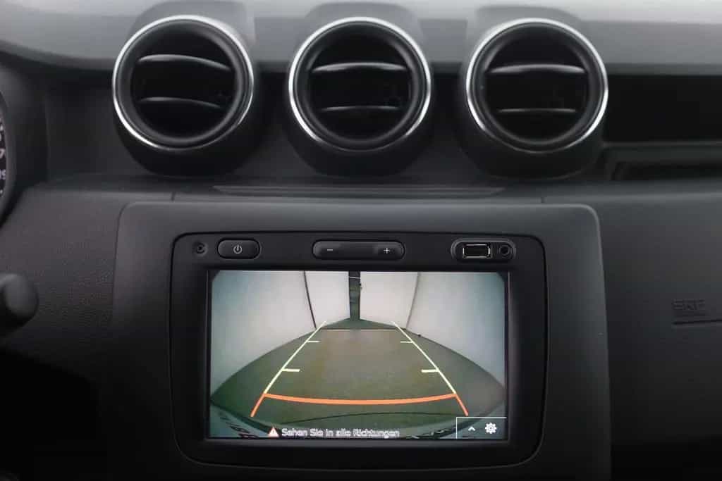 Dacia Duster II 1.2 Prestige Kamera Navi Sitzheizung 08/2018-photo-25