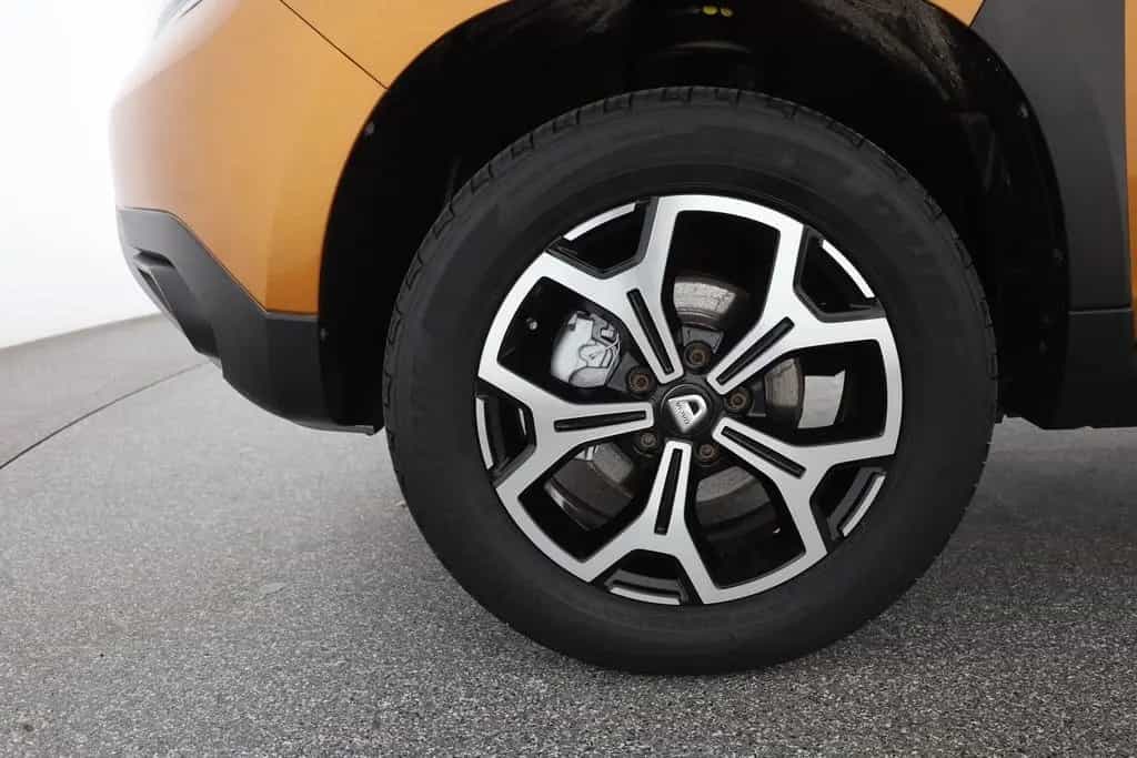 Dacia Duster II 1.2 Prestige Kamera Navi Sitzheizung 08/2018-photo-29
