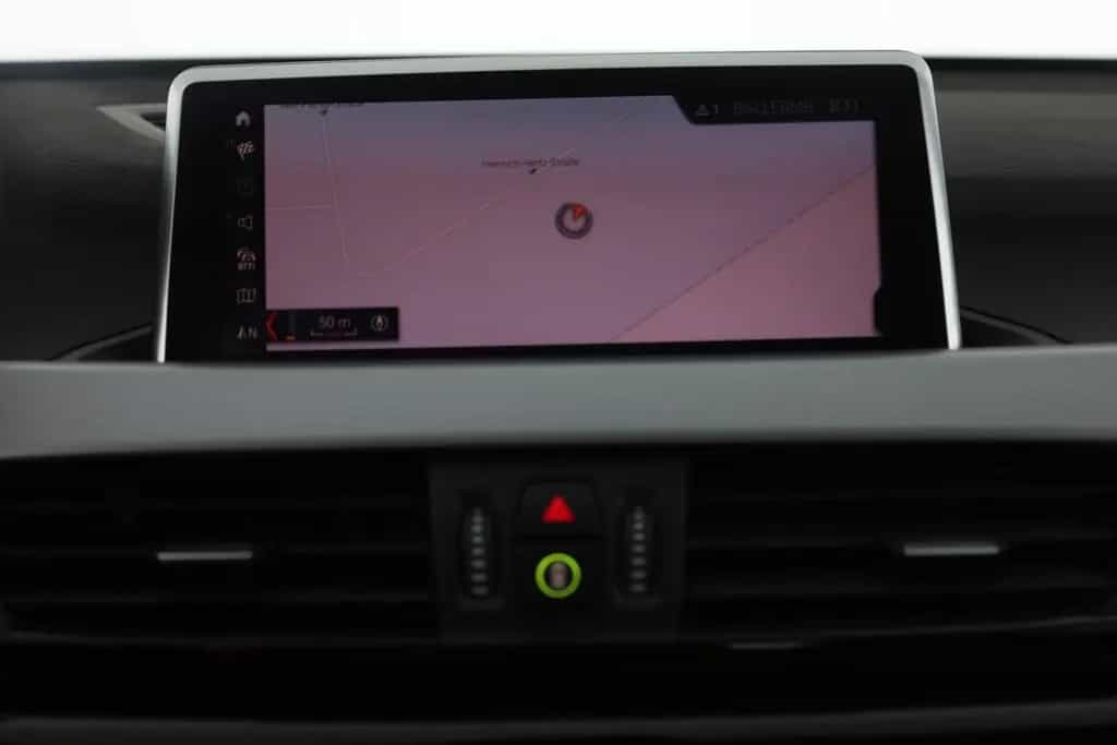 BMW X1 18d sDrive LED Navi Sitzheizung Tempomat PDC 11/2021-photo-10