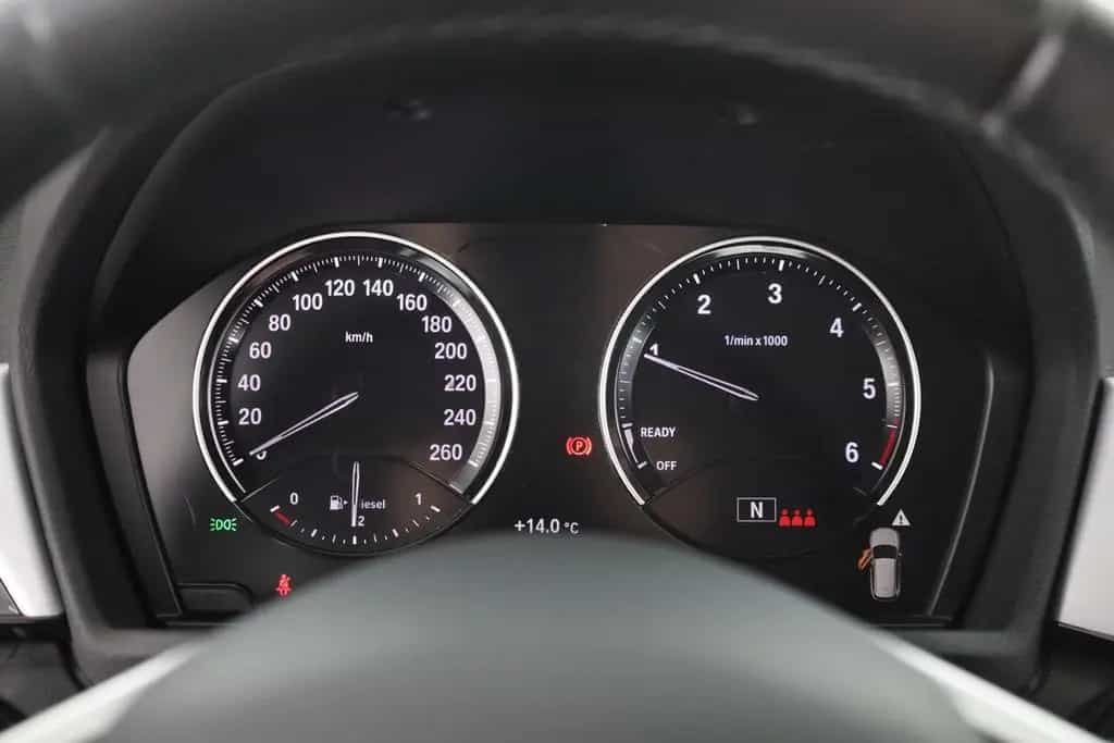 BMW X1 18d sDrive LED Navi Sitzheizung Tempomat PDC 11/2021-photo-18