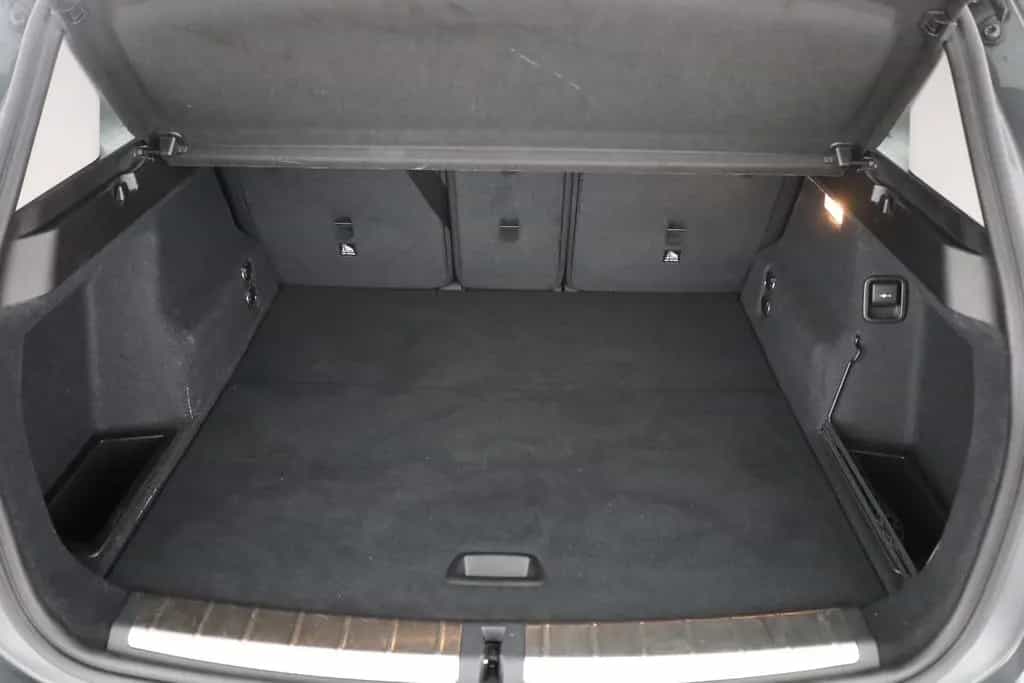 BMW X1 18d sDrive LED Navi Sitzheizung Tempomat PDC 11/2021-photo-26