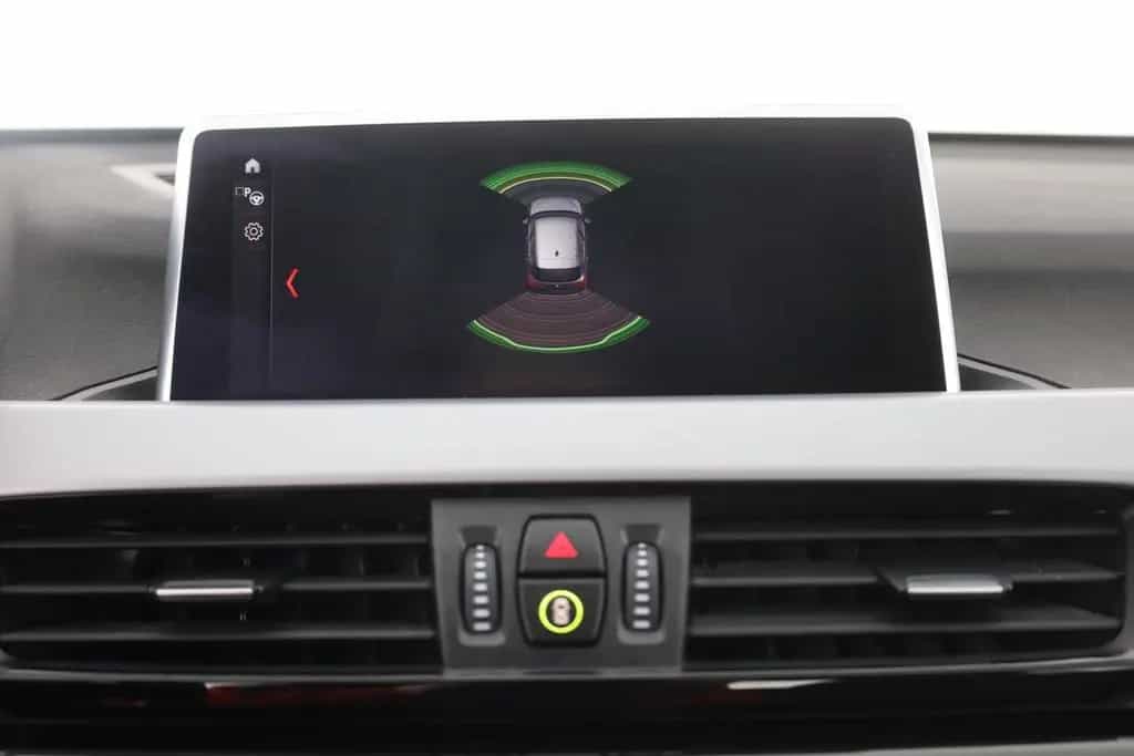 BMW X1 18d sDrive LED Navi Sitzheizung Tempomat PDC 11/2021-photo-27