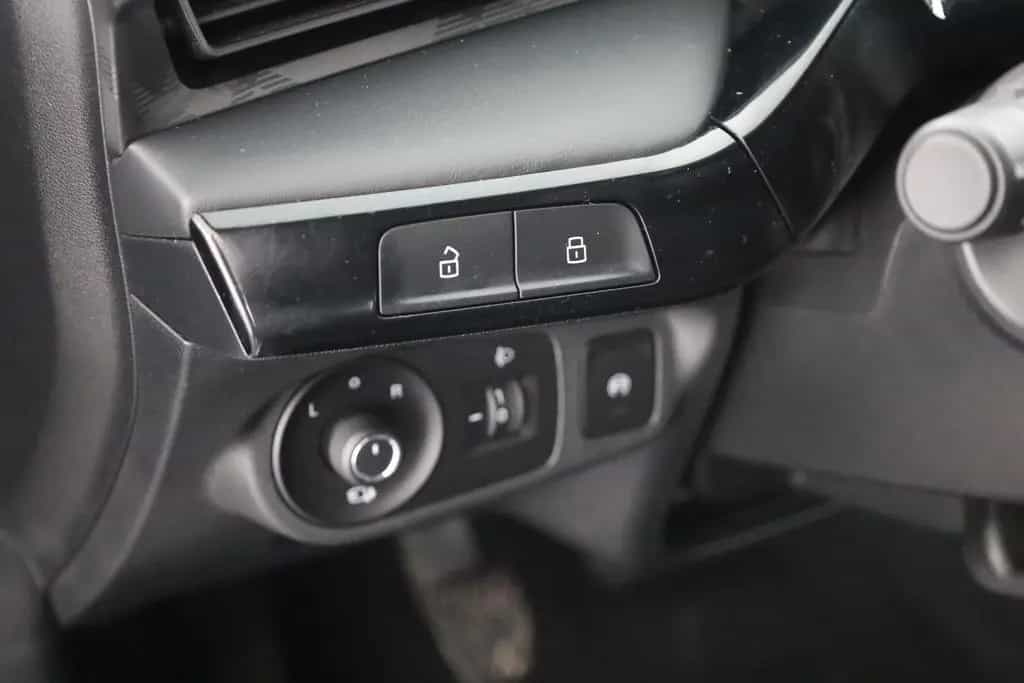 MG MG3 1.5 Comfort LED Navi Kamera 03/2025-photo-16