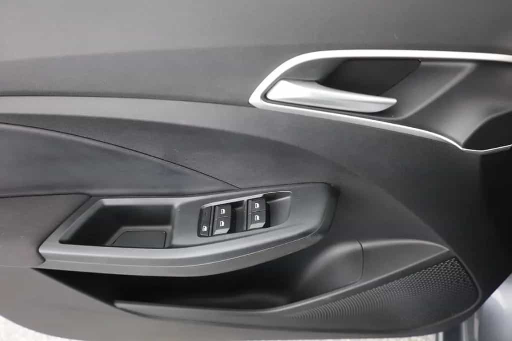 MG MG3 1.5 Comfort LED Navi Kamera 03/2025-photo-17