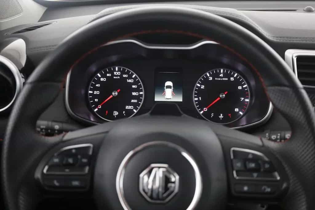MG ZS 1.5 VTi-Tech Comfort LED Navi Kamera Tempomat 03/2025-photo-16
