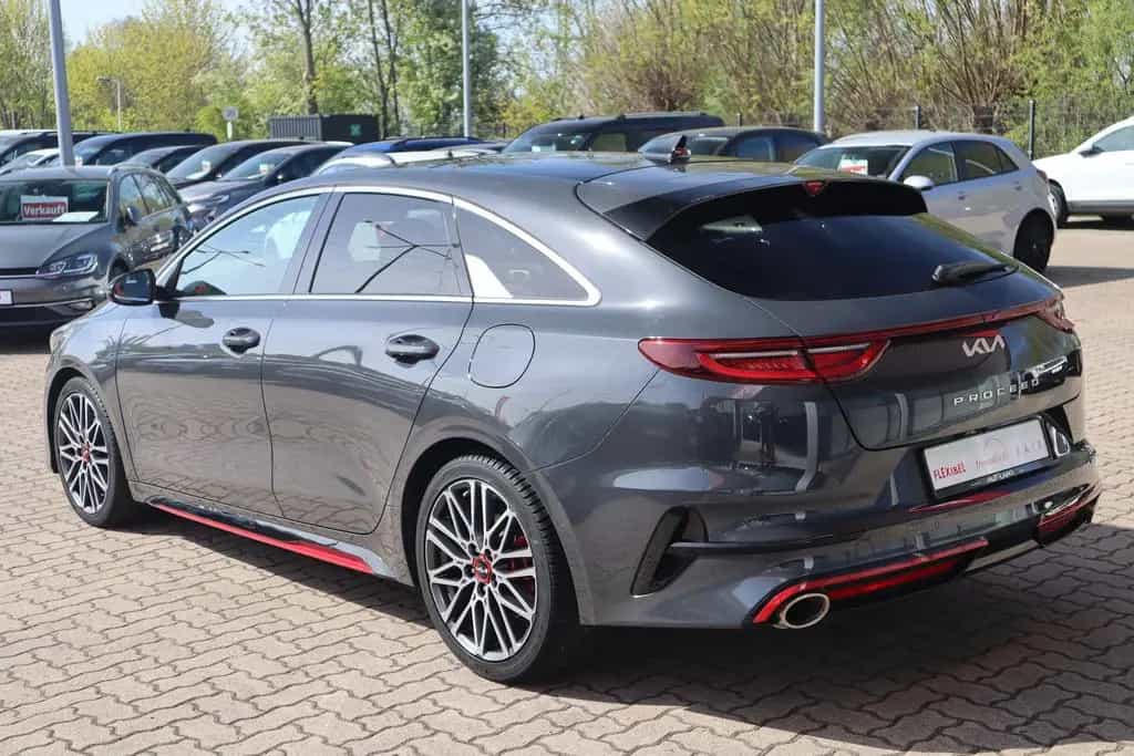 Kia ProCeed 1.6 T-GDI GT Schiebedach Memory Kamera 11/2023-photo-3
