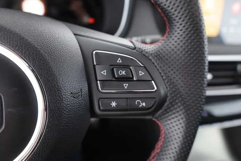 MG HS 1.5 T-GDI Luxury Aut. LED ACC Navi 360° Pano 12/2023-photo-15