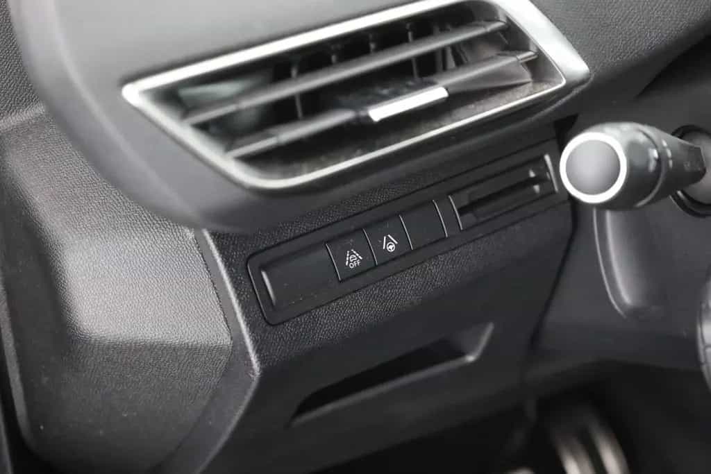 Peugeot 5008 GT 1.2 PureTech 130 Aut. LED ACC 7-Sitzer 07/2024-photo-20