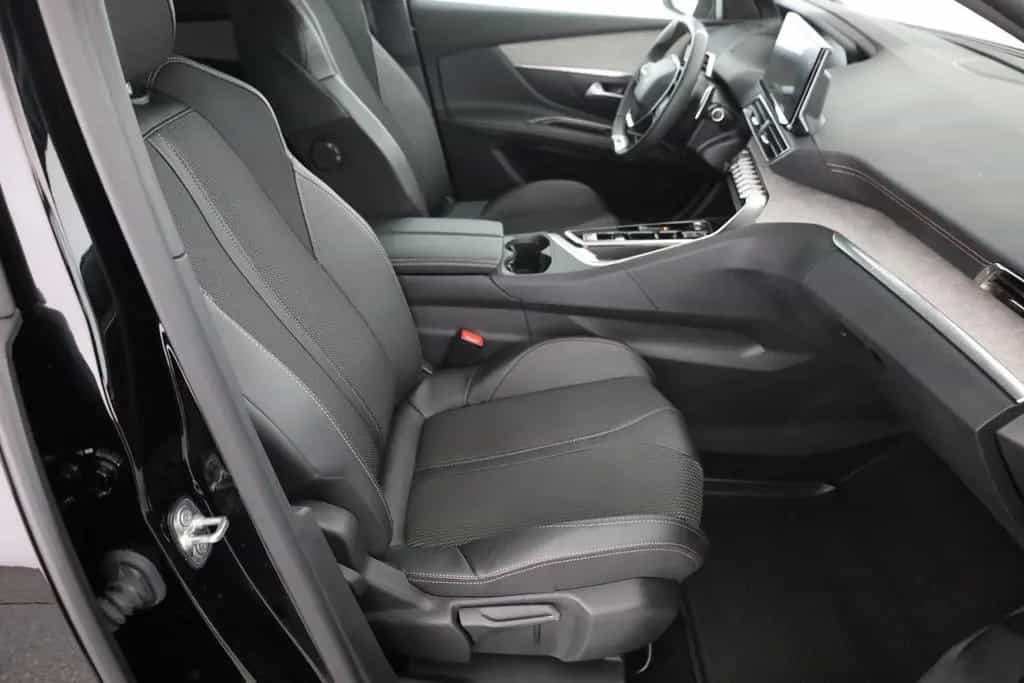 Peugeot 5008 GT 1.2 PureTech 130 Aut. LED ACC 7-Sitzer 07/2024-photo-23