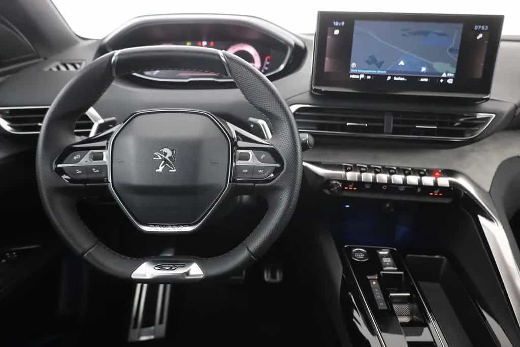Peugeot 5008 GT 1.2 PureTech 130 Aut. LED ACC 7-Sitzer 07/2024-photo-9