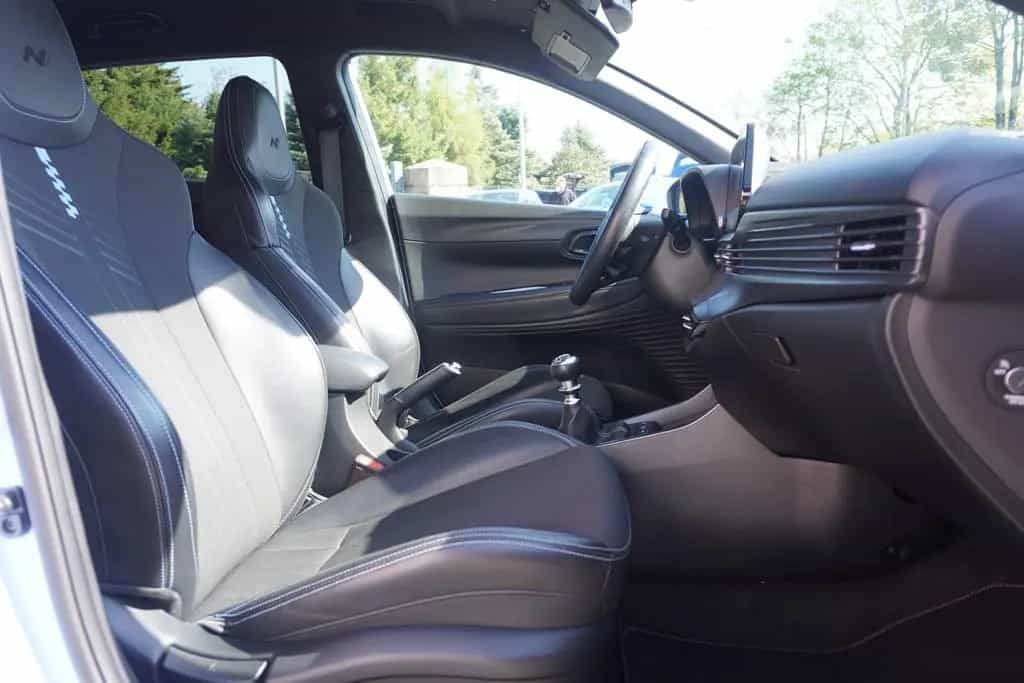 Hyundai i20 1.6 T-GDI N Performance LED Navi Kamera Bose 08/2021-photo-24