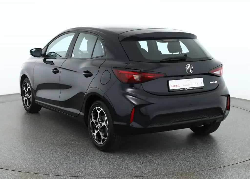 MG MG3 1.5 Comfort LED Navi Kamera 03/2025-photo-2