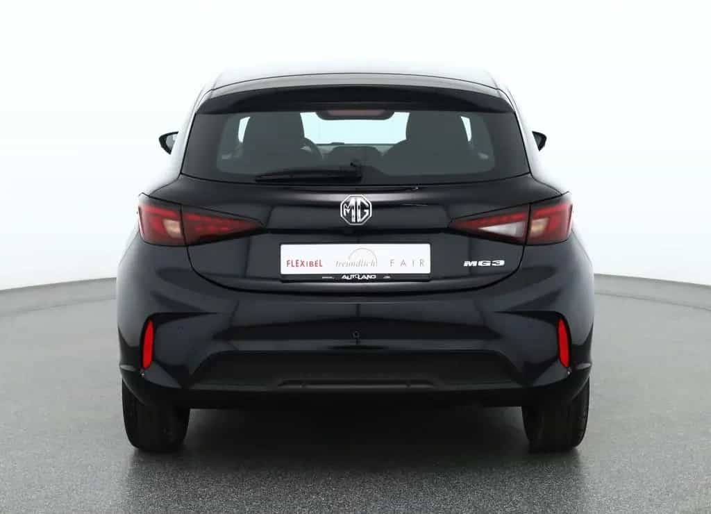 MG MG3 1.5 Comfort LED Navi Kamera 03/2025-photo-3