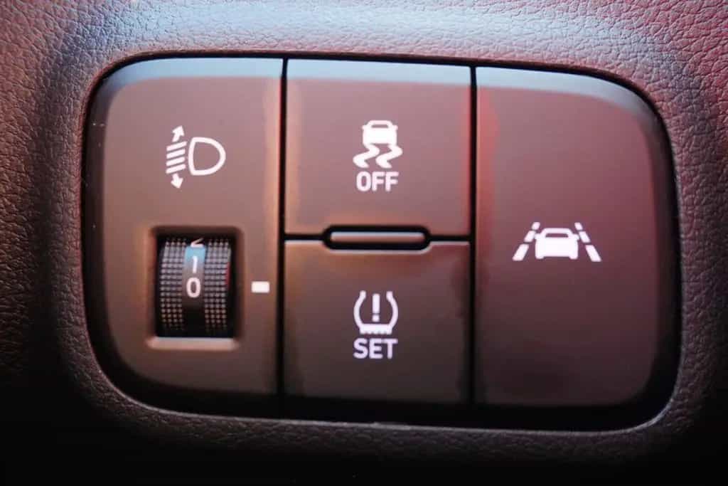 Hyundai i10 1.0 T-GDI N Line LED Navi Kamera PDC DAB 03/2021-photo-23