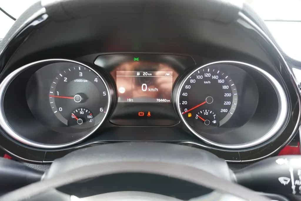 Kia XCeed 1.6 CRDi Spirit LED Navi Totwinkel Kamera 09/2019-photo-15