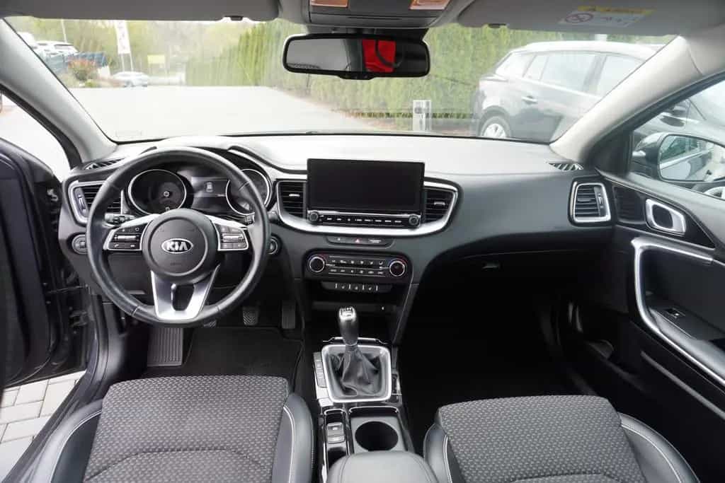 Kia XCeed 1.6 CRDi Spirit LED Navi Totwinkel Kamera 09/2019-photo-9