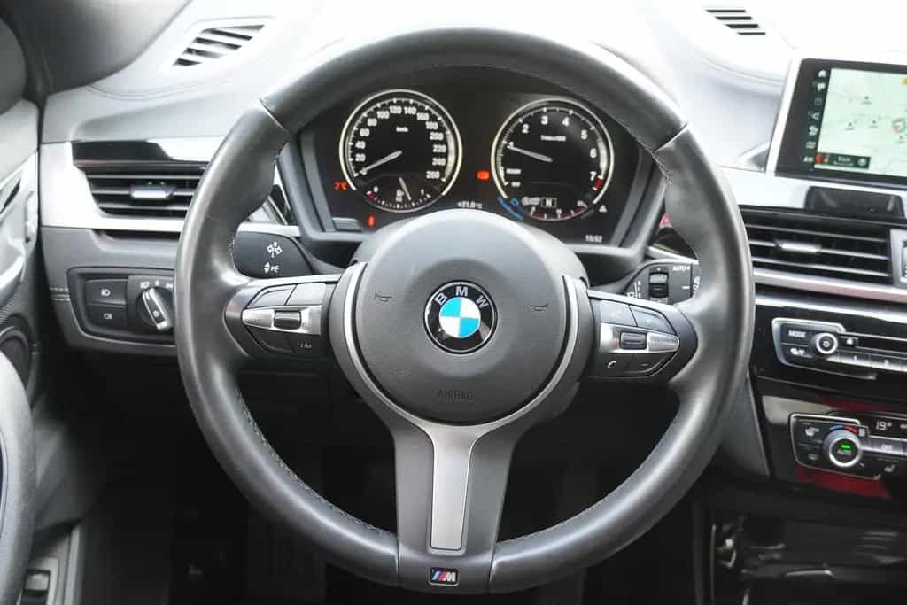 BMW X2 sDrive 18i LED Navi Head-Up PDC Sitzheizung 01/2019-photo-17