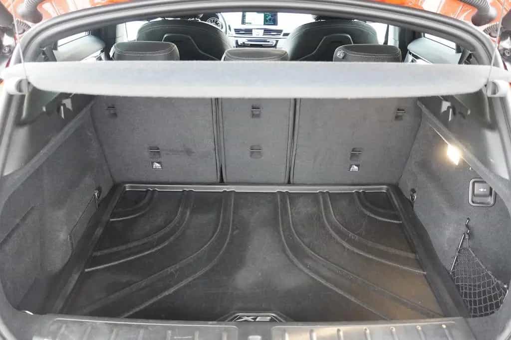BMW X2 sDrive 18i LED Navi Head-Up PDC Sitzheizung 01/2019-photo-26