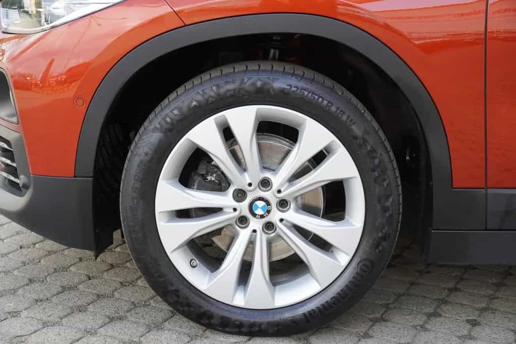BMW X2 sDrive 18i LED Navi Head-Up PDC Sitzheizung 01/2019-photo-8