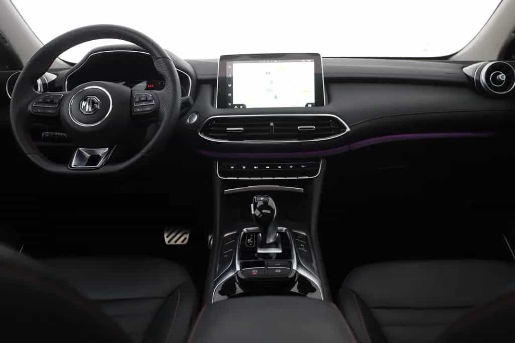 MG HS 1.5 T-GDI Luxury Aut. LED ACC Navi 360° Pano 12/2023-photo-8