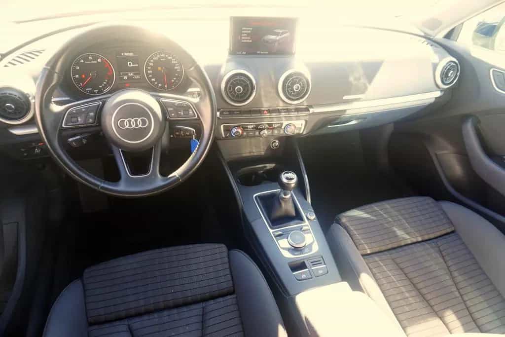 Audi A3 Sportback 1.4 TFSI sport LED Navi Sitzheizung 11/2016-photo-11