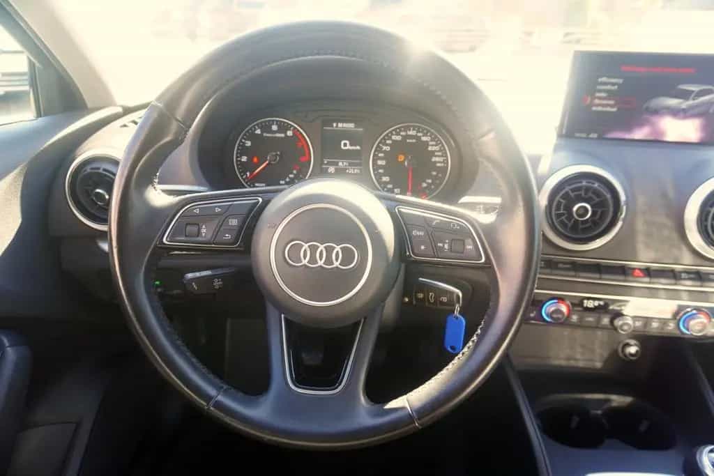Audi A3 Sportback 1.4 TFSI sport LED Navi Sitzheizung 11/2016-photo-12