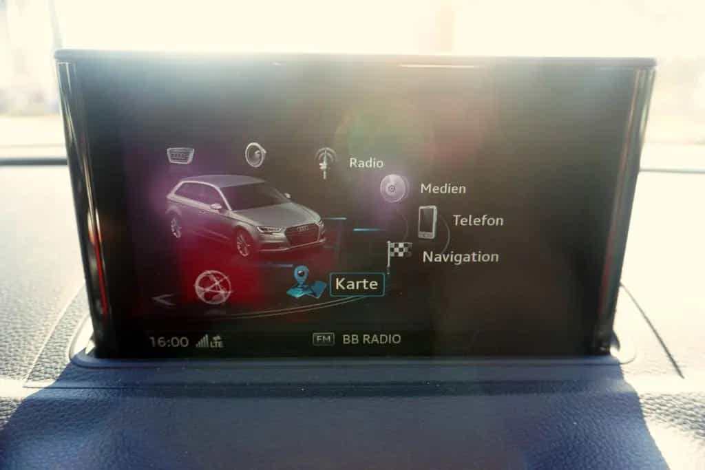 Audi A3 Sportback 1.4 TFSI sport LED Navi Sitzheizung 11/2016-photo-20