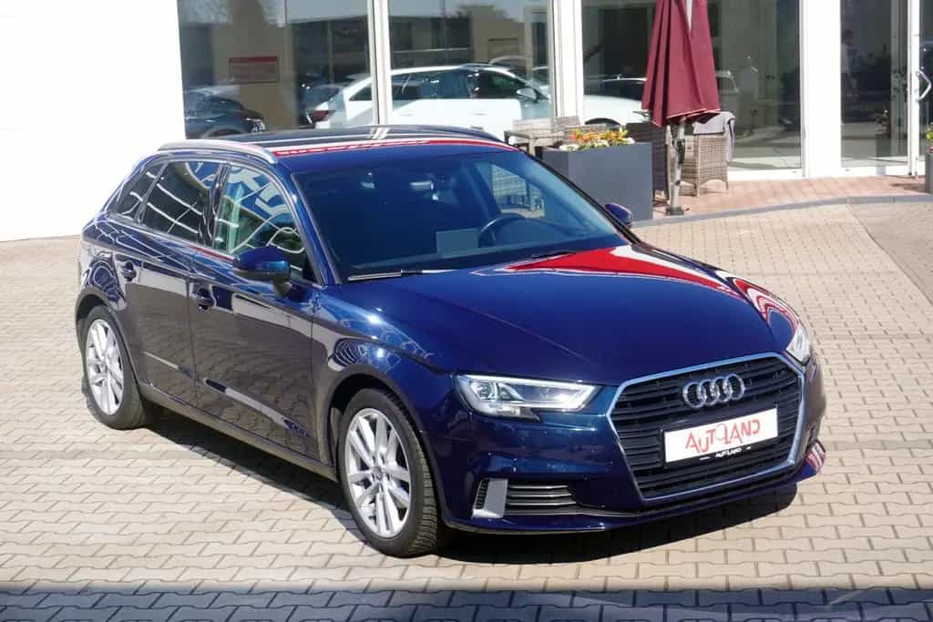 Audi A3 Sportback 1.4 TFSI sport LED Navi Sitzheizung 11/2016-photo-3