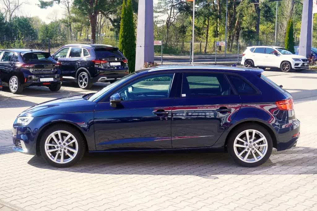 Audi A3 Sportback 1.4 TFSI sport LED Navi Sitzheizung 11/2016-photo-8