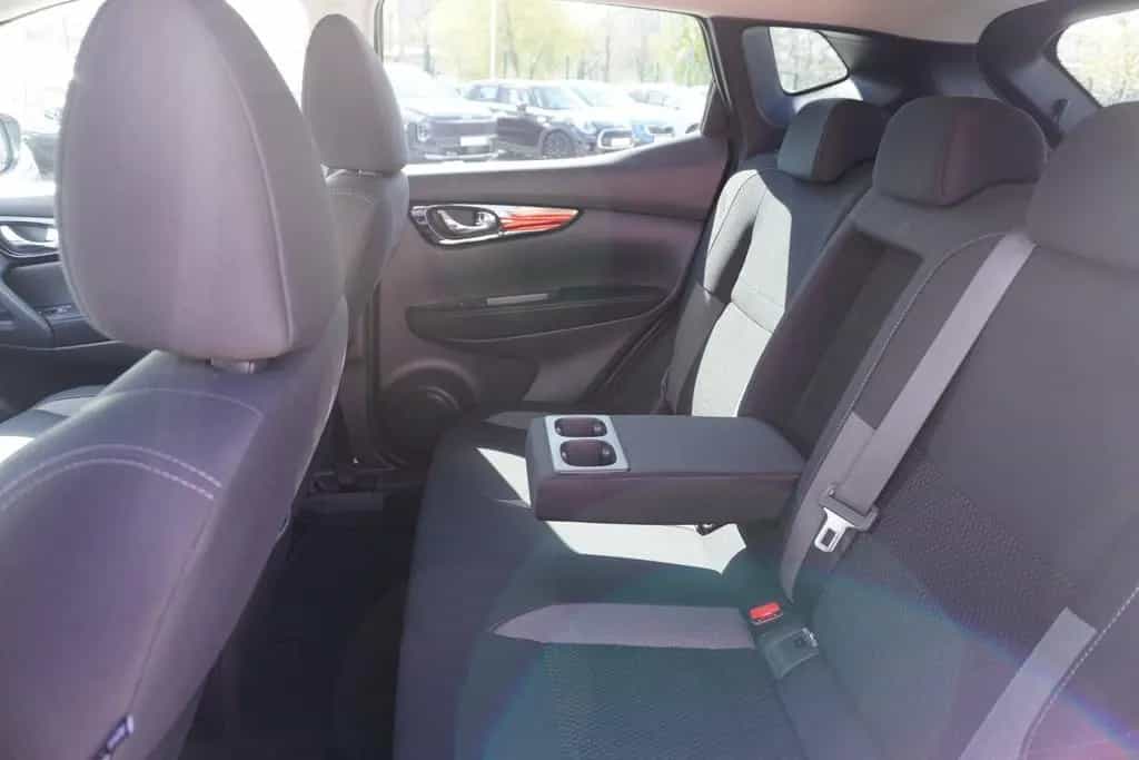 Nissan Qashqai 1.3 DCT Navi Sitzheizung Kamera PDC 04/2021-photo-10