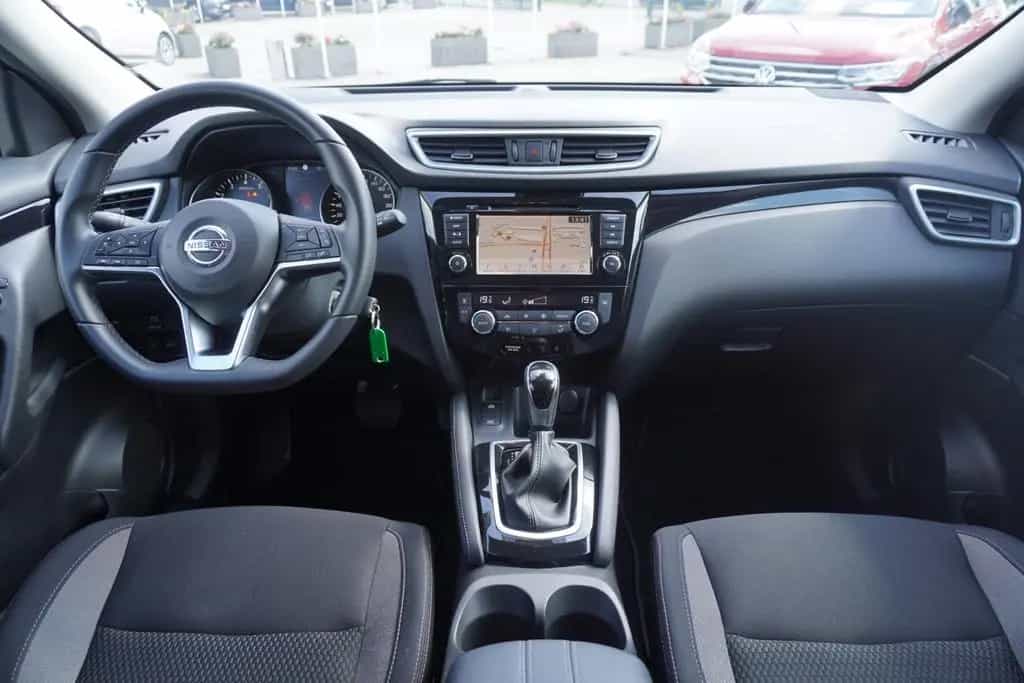 Nissan Qashqai 1.3 DCT Navi Sitzheizung Kamera PDC 04/2021-photo-12