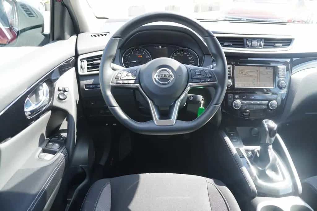 Nissan Qashqai 1.3 DCT Navi Sitzheizung Kamera PDC 04/2021-photo-16