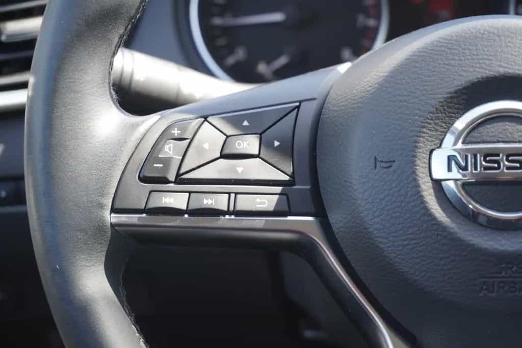 Nissan Qashqai 1.3 DCT Navi Sitzheizung Kamera PDC 04/2021-photo-18