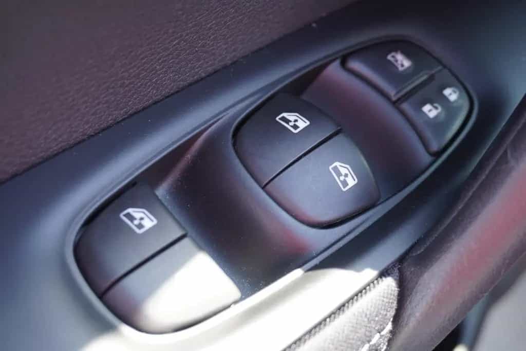 Nissan Qashqai 1.3 DCT Navi Sitzheizung Kamera PDC 04/2021-photo-20