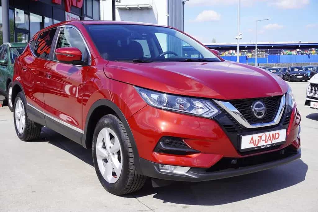 Nissan Qashqai 1.3 DCT Navi Sitzheizung Kamera PDC 04/2021-photo-5