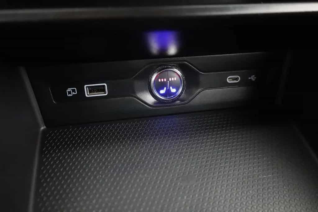 MG MG3 1.5 Comfort LED Navi Kamera 03/2025-photo-12