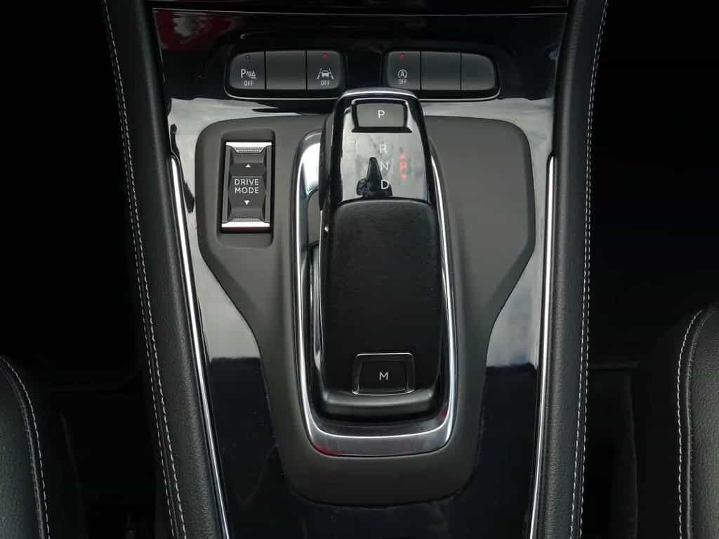 Opel Grandland 1.2 GS Line LED Navi Kamera Totwinkel 02/2022-photo-14