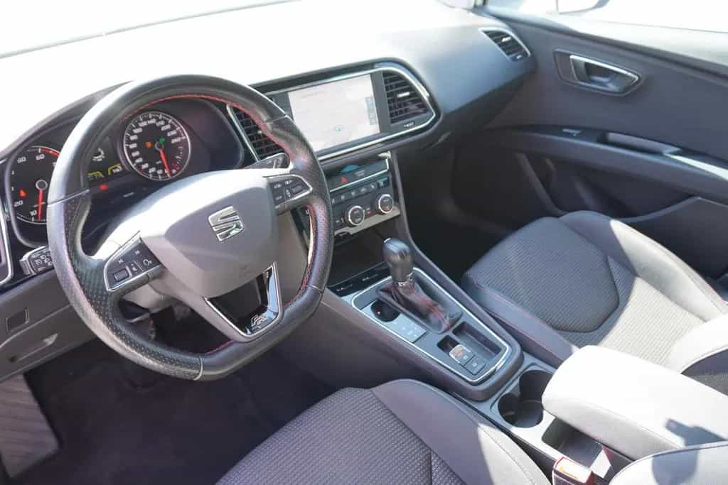 Seat Leon ST 1.4 TSI FR LED Navi Kamera AHK Tempomat 07/2018-photo-10