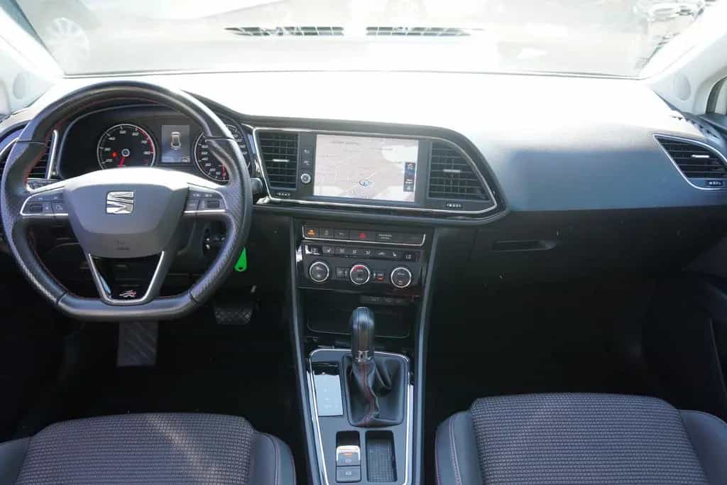 Seat Leon ST 1.4 TSI FR LED Navi Kamera AHK Tempomat 07/2018-photo-12