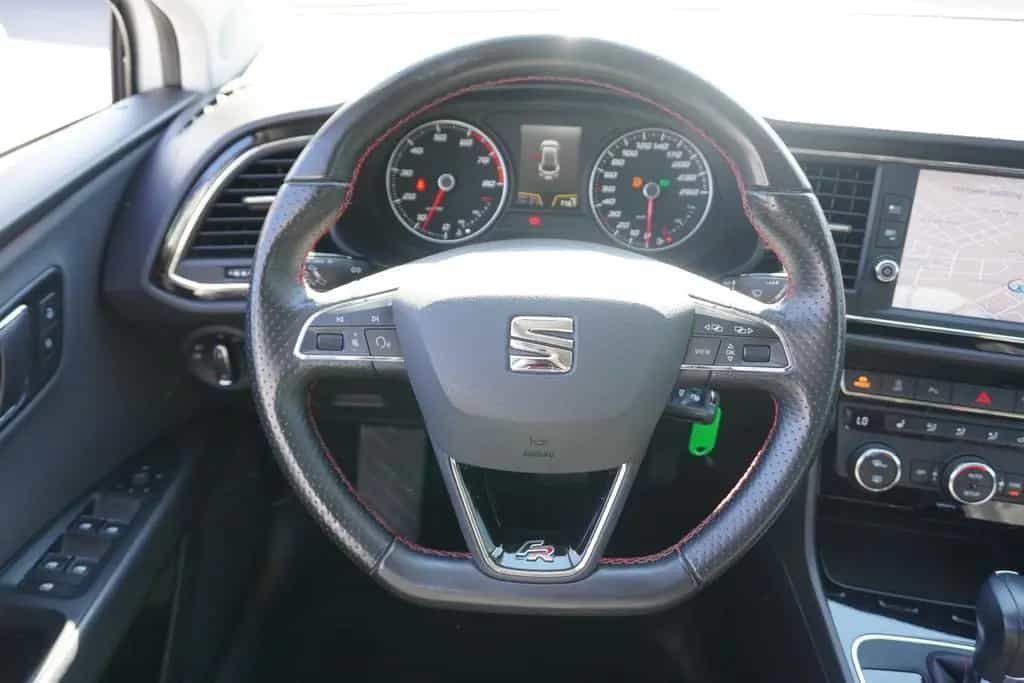 Seat Leon ST 1.4 TSI FR LED Navi Kamera AHK Tempomat 07/2018-photo-13