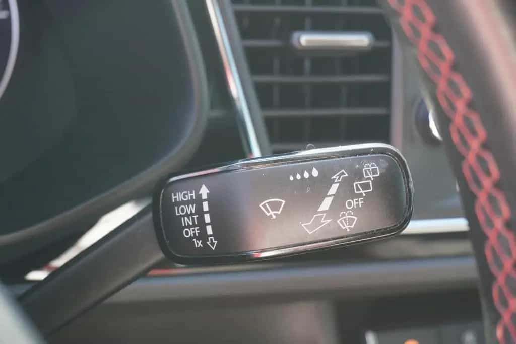 Seat Leon ST 1.4 TSI FR LED Navi Kamera AHK Tempomat 07/2018-photo-16