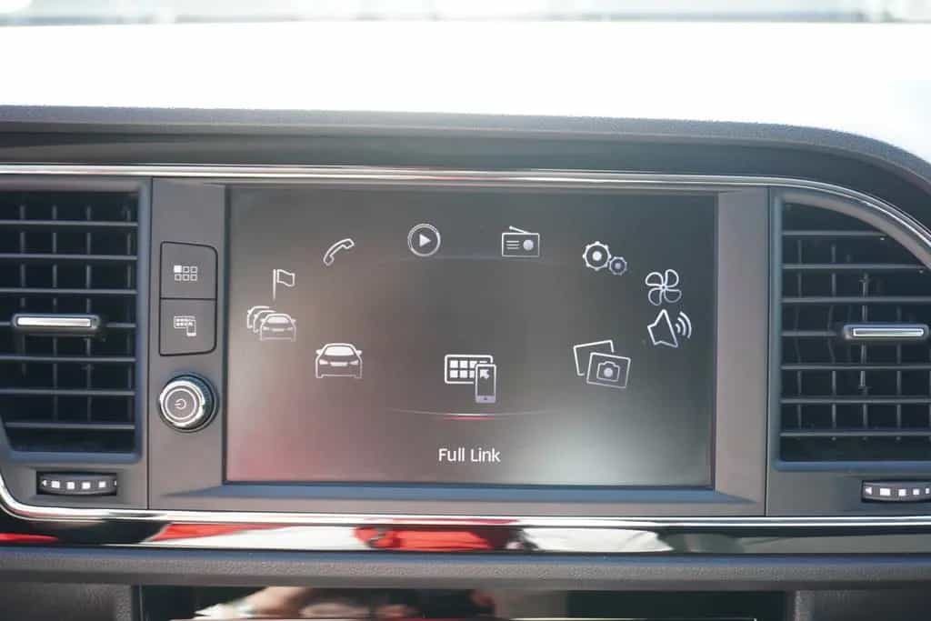 Seat Leon ST 1.4 TSI FR LED Navi Kamera AHK Tempomat 07/2018-photo-24