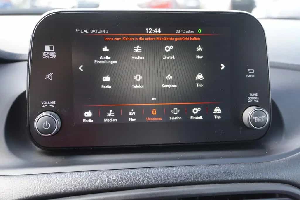 Fiat Tipo Kombi 1.4 Xenon Navi Tempomat Sitzheizung 09/2020-photo-16