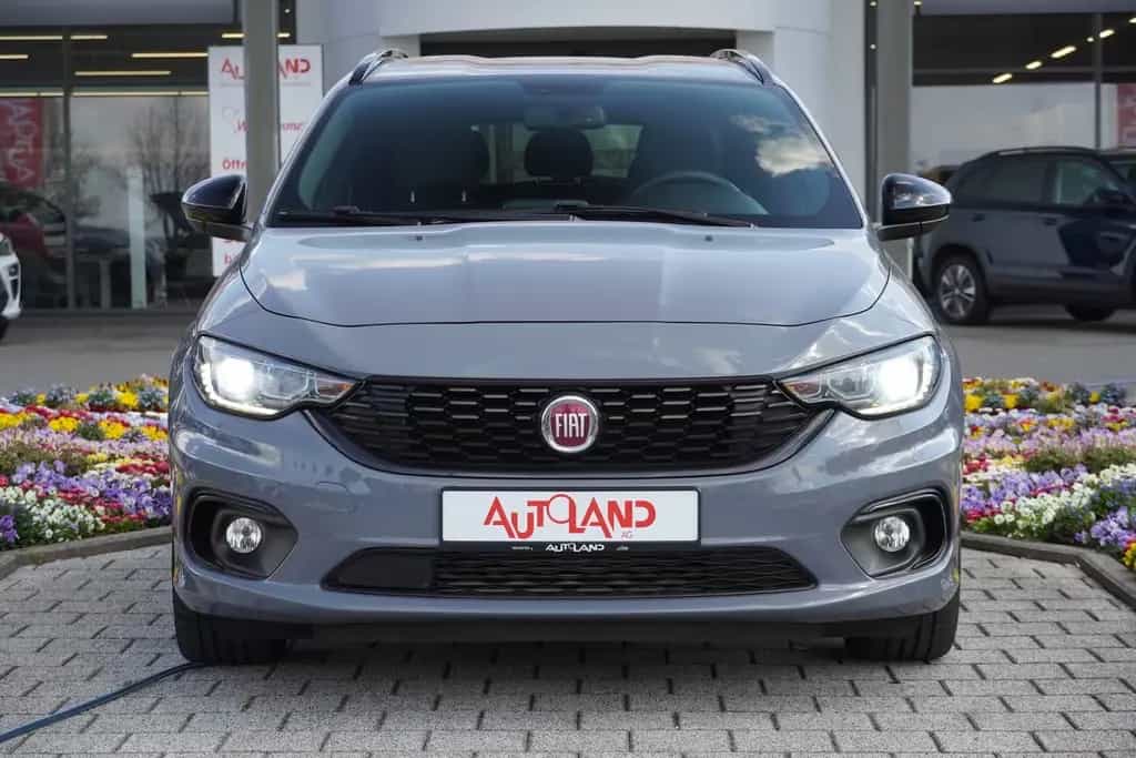 Fiat Tipo Kombi 1.4 Xenon Navi Tempomat Sitzheizung 09/2020-photo-2