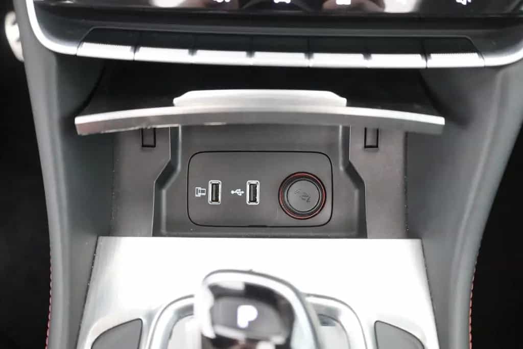MG HS 1.5 T-GDI Luxury Aut. LED ACC Navi 360° Pano 12/2023-photo-12