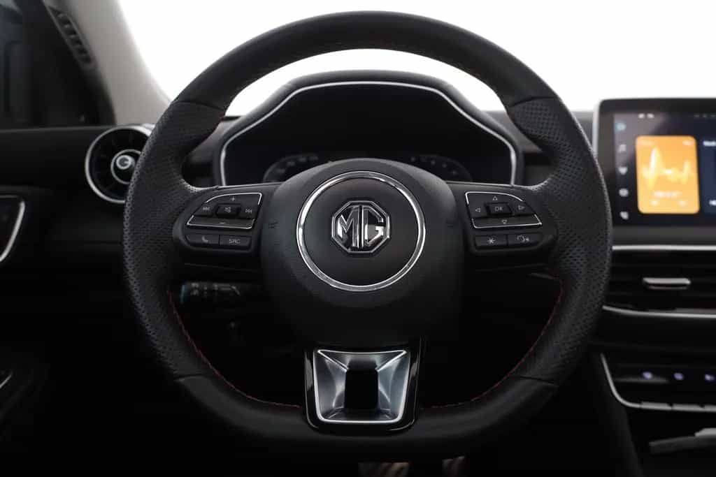 MG HS 1.5 T-GDI Luxury Aut. LED ACC Navi 360° Pano 12/2023-photo-14