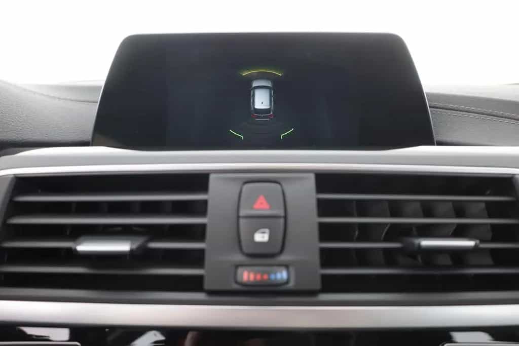 BMW 3 Series 320i Touring Sport Line LED Navi Sitzheizung PDC 03/2019-photo-26