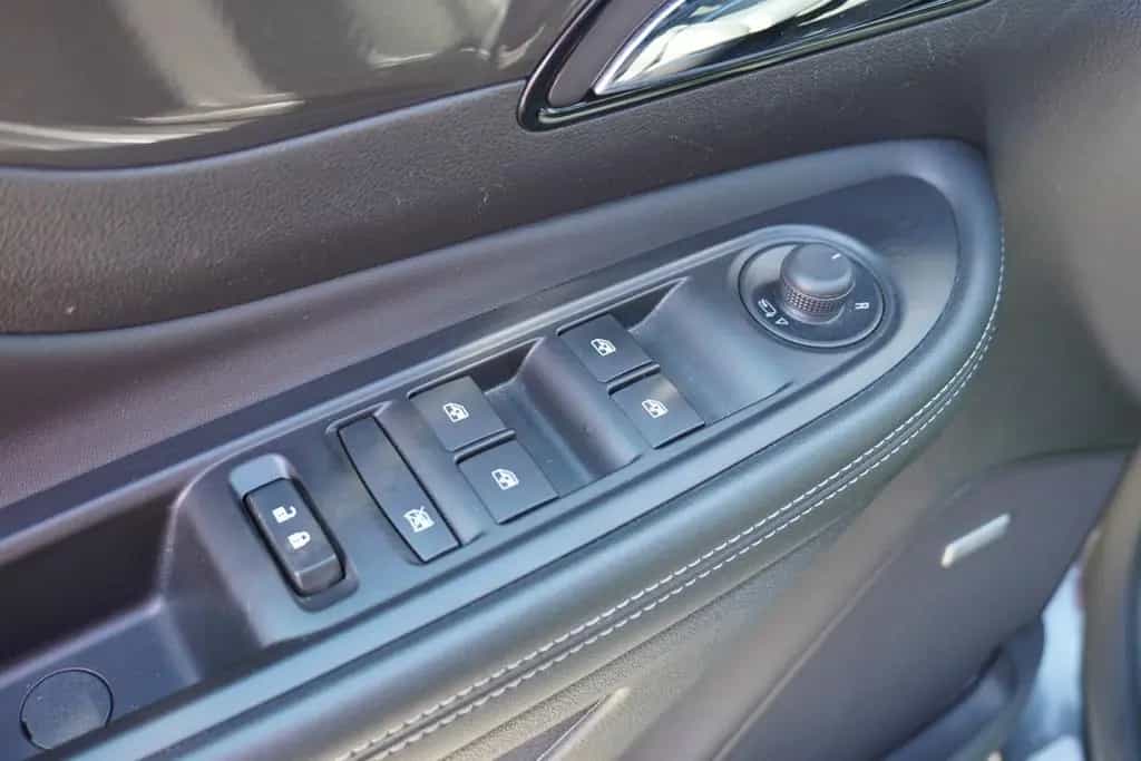 Opel Mokka X 1.4 DI Ultimate 4x4 LED Leder Navi Bose 06/2018-photo-14