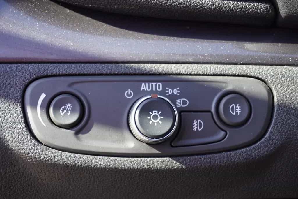 Opel Mokka X 1.4 DI Ultimate 4x4 LED Leder Navi Bose 06/2018-photo-16
