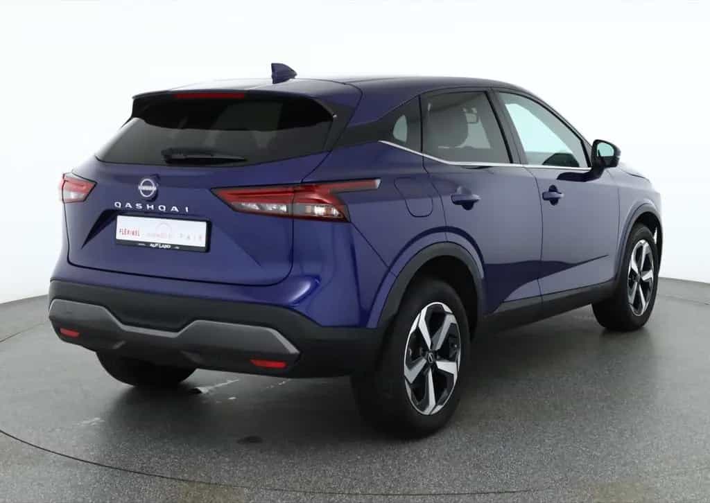 Nissan Qashqai N-Connecta 1.3 Dig-T Aut. LED ACC Navi 3 05/2024-photo-4